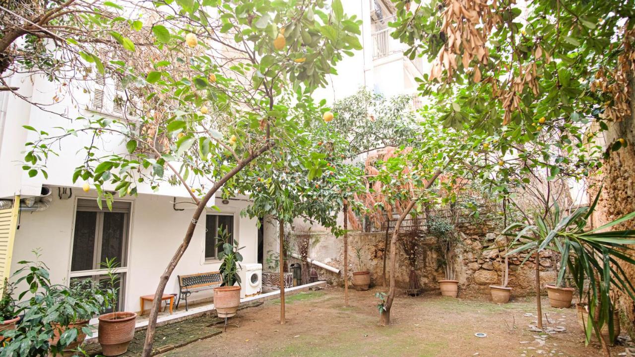 Quiet And Central Flat With Private Backyard Garden Athene Buitenkant foto